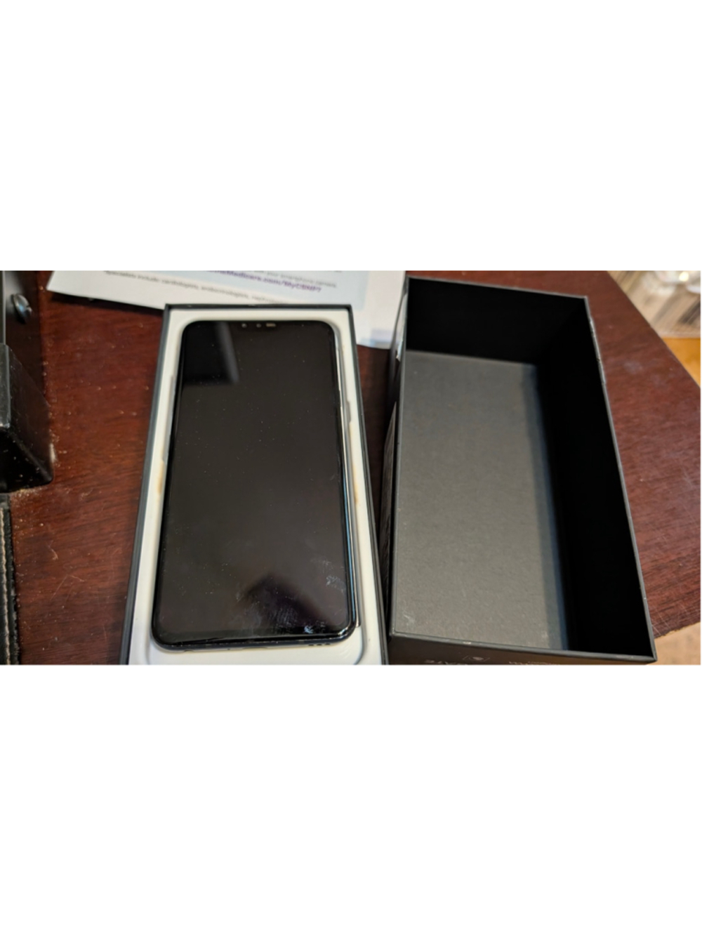 LG V40 ThinQ Smartphone Black One Size